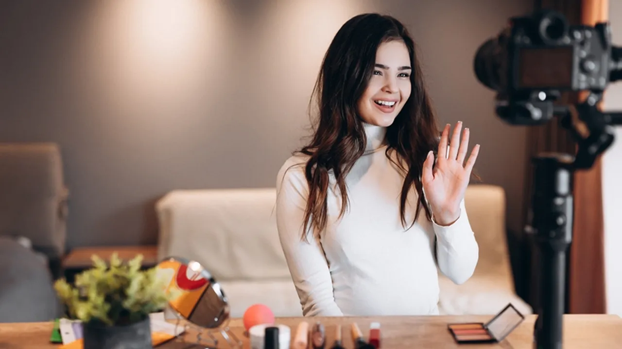 Kejar Passion Jadi Influencer, Ini Modal Penting Pikat Viewer Saat Live Streaming