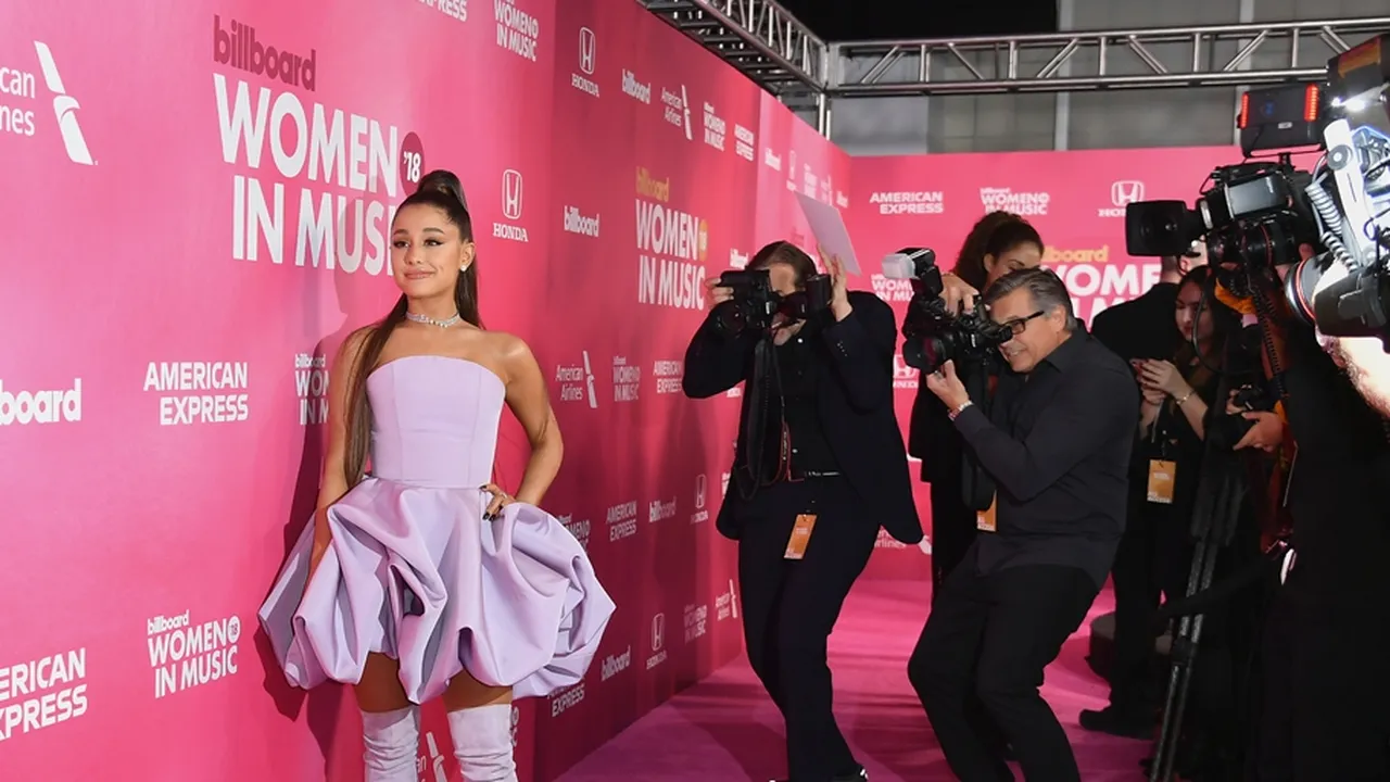 Kejutan, Ariana Grande Rilis Vinyl!