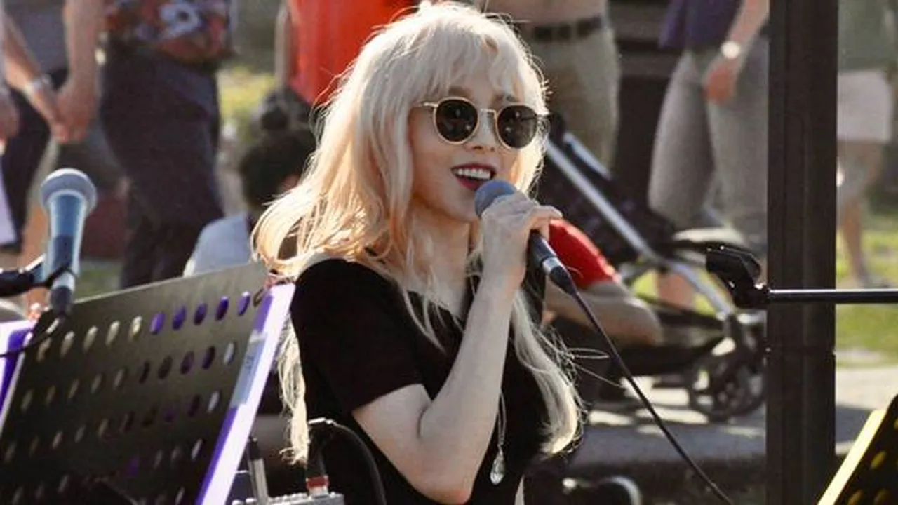 Keliling Berlin, Taeyeon Girls Generation Kedapatan Nyanyi di Pinggir Jalan