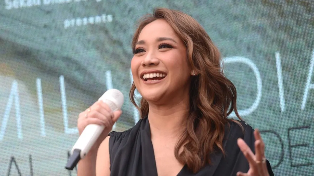Kembali ke Genre Lama, Bunga Citra Lestari Luncurkan 'Memilih Dia'