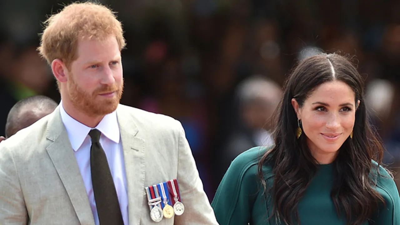 Kembali Muncul Dengan Style Royal, Meghan Markle Cantik Menawan