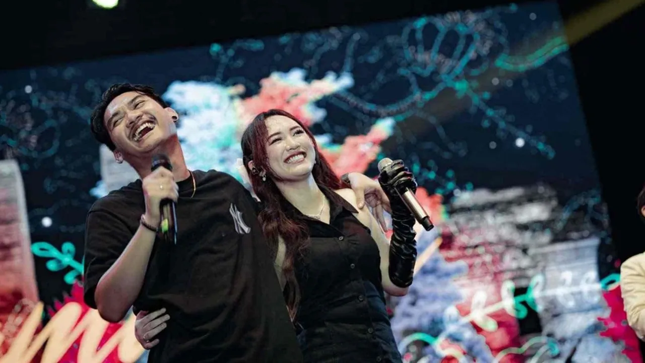 Kembali Sentuh Hati Penggemar, Happy Asmara & Gilga Sahid Rilis 'Wegah Tukaran'