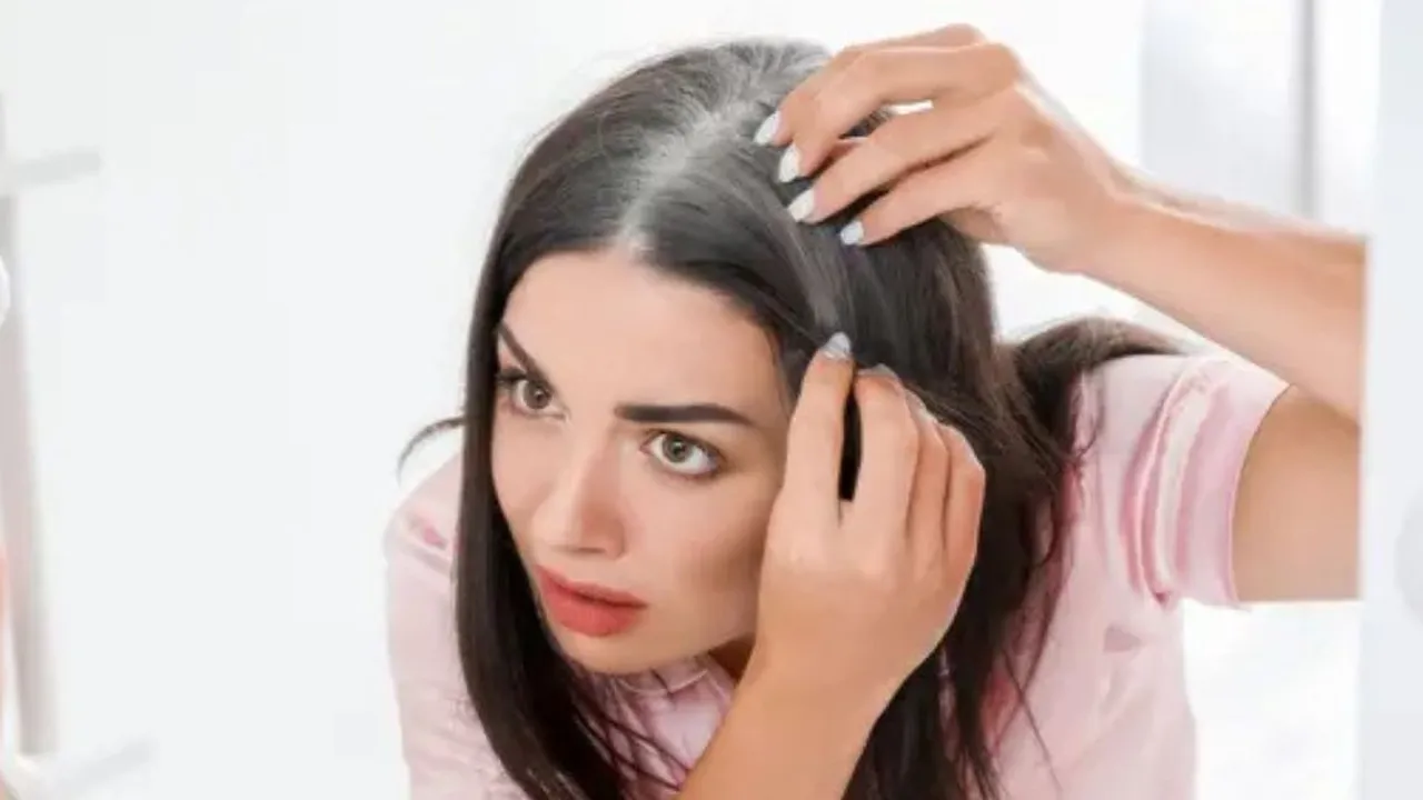 Kembalikan Warna Hitam Rambut Beruban dengan Wijen Hitam dan Madu