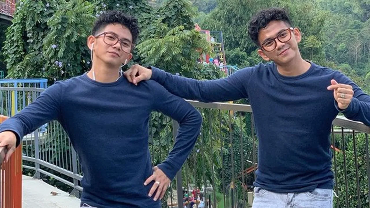 Kembarannya Dikabarkan Bercerai, Begini Cara Ridho DA Kuatkan Rizki