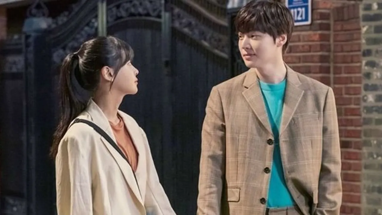 Kencan Oh Yeon Seo dan Ahn Jae Hyun, Manis Bergandengan Tangan Sebelum Putus?