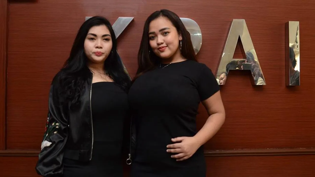 Kerap Dicaci Maki Haters, Duo Semangka Langsung Perawatan Wajah