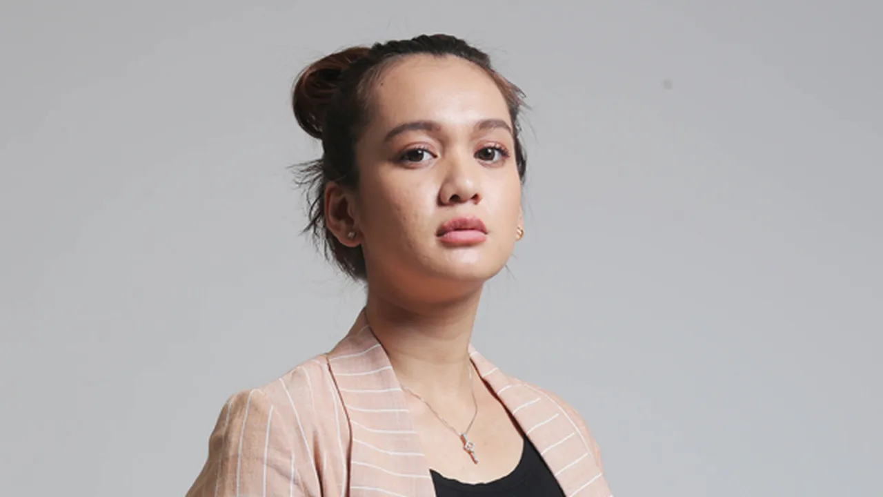 Kerap Ditanya Ibunda Masalah Jodoh, Dea Annisa: Tanya Sama Tuhan! Kerap Ditanya Ibunda Masalah Jodoh, Dea Annisa: Tanya Sama Tuhan!