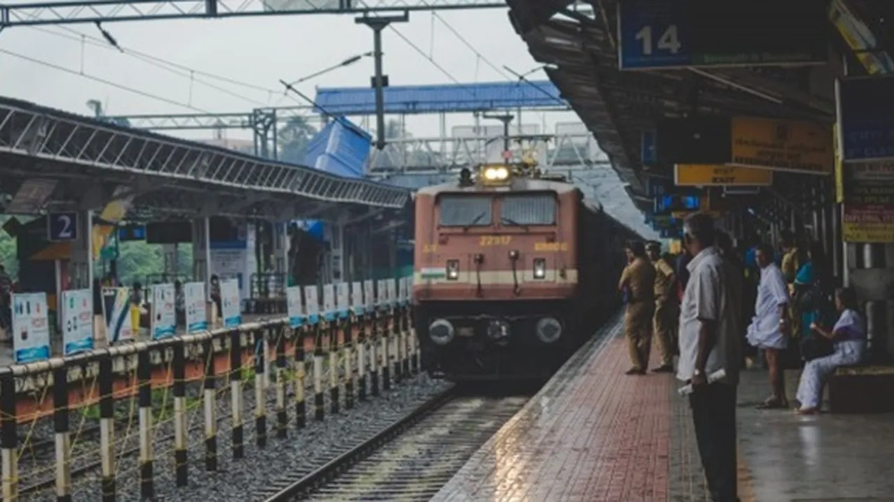 Kereta Api Reguler Mulai Beroperasi, Ketahui 7 Protokol Kesehatan di Era New Normal dari PT KAI