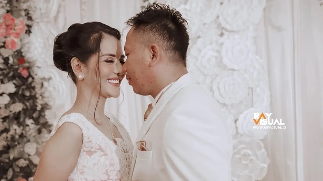 Kesal Kepada Vicky Prasetyo, Anggia Chan Unggah Surat Perjanjian Settingan? Kesal Kepada Vicky Prasetyo, Anggia Chan Unggah Surat Perjanjian Settingan?