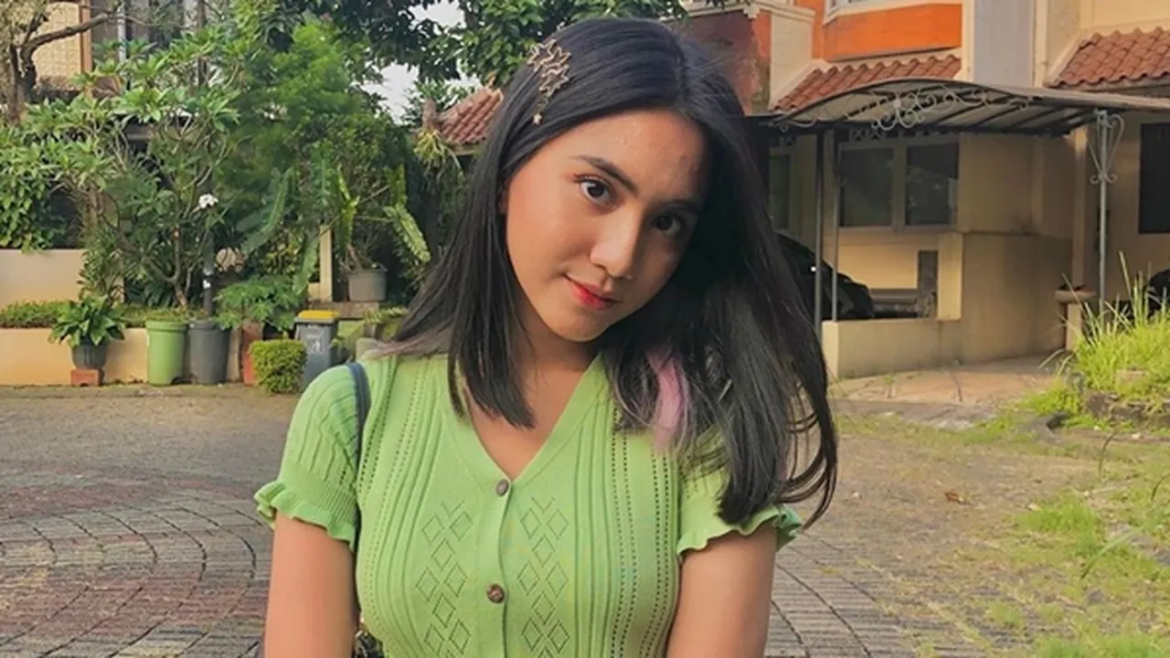 Keshya Valerie, Manfaatkan Media Sosial Untuk Menyebar Kebaikan Keshya Valerie, Manfaatkan Media Sosial Untuk Menyebar Kebaikan