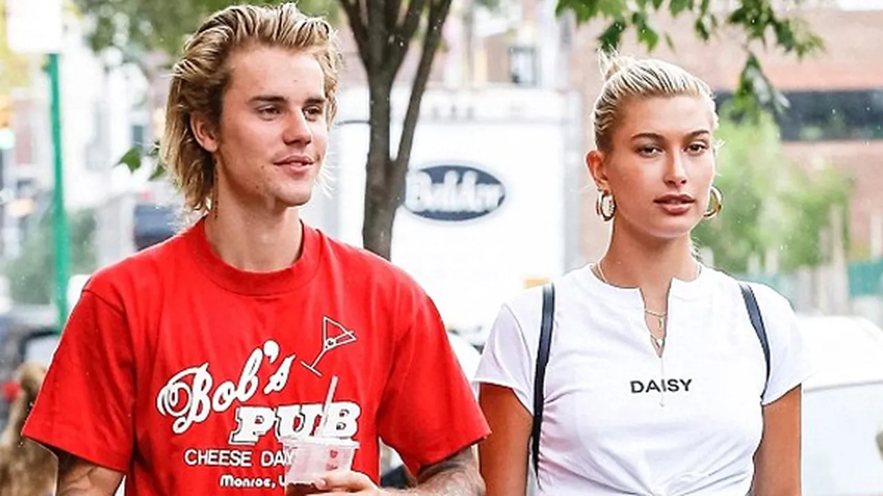 Ketika Justin Bieber Nyalon & Ditemani Hailey Baldwin
