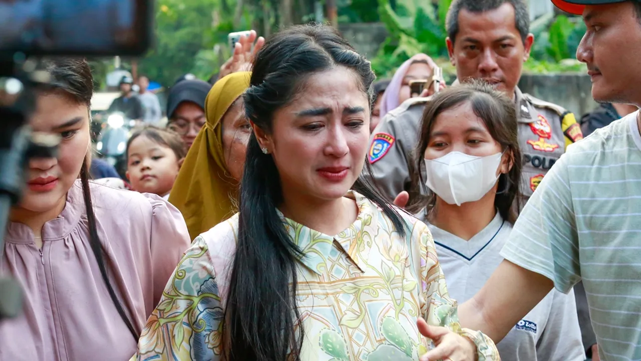 Ketua RT Tegas Bantah Tudingan Menolak Sapi Kurban Milik Dewi Perssik