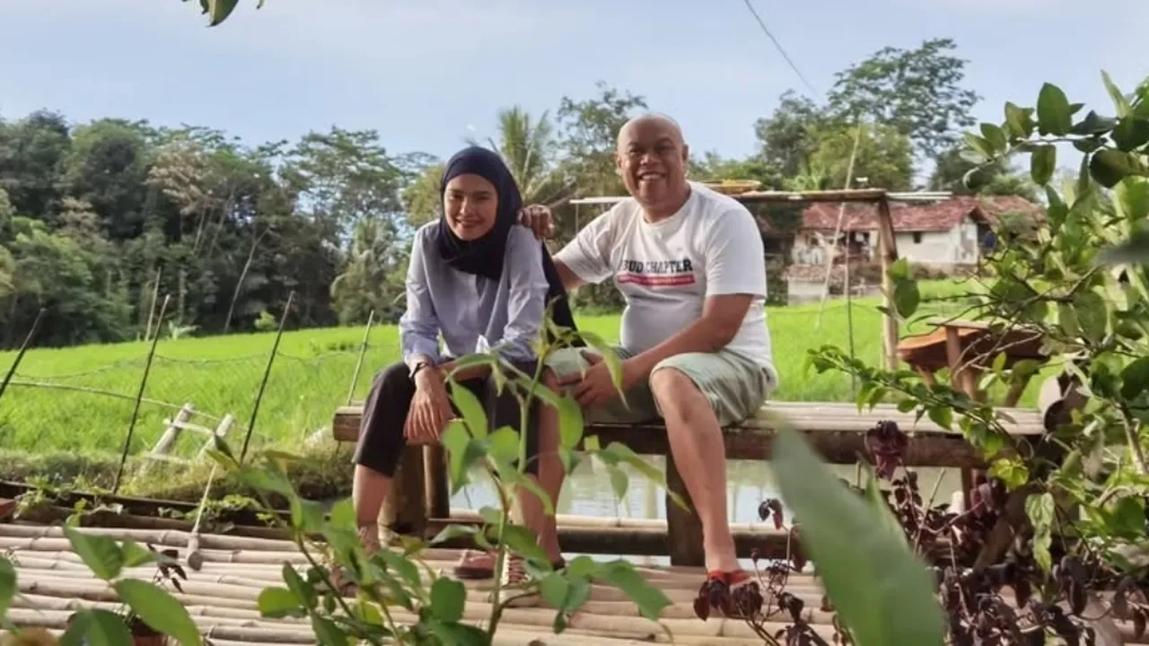 Ketulusan Istri Berperan Besar di Titik Terendah Edwin Super Bejo