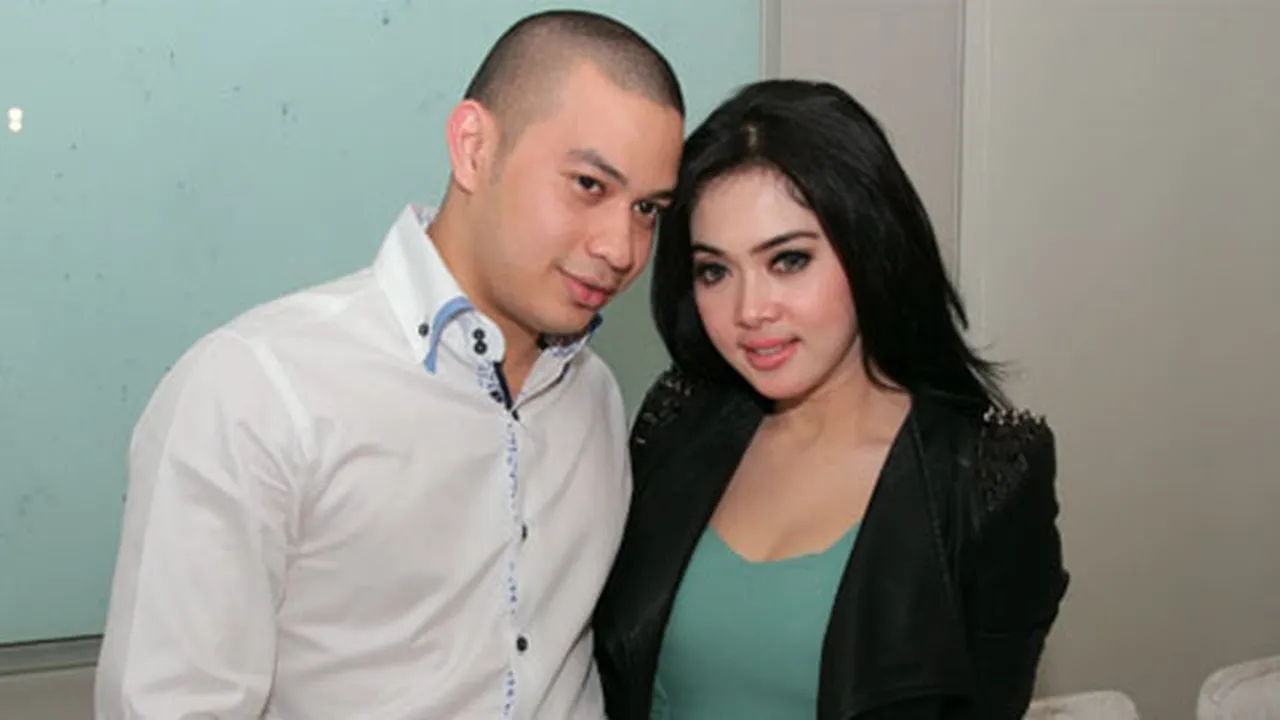 Kilas Balik: Kisah Cinta Syahrini - Bubu Kandas!