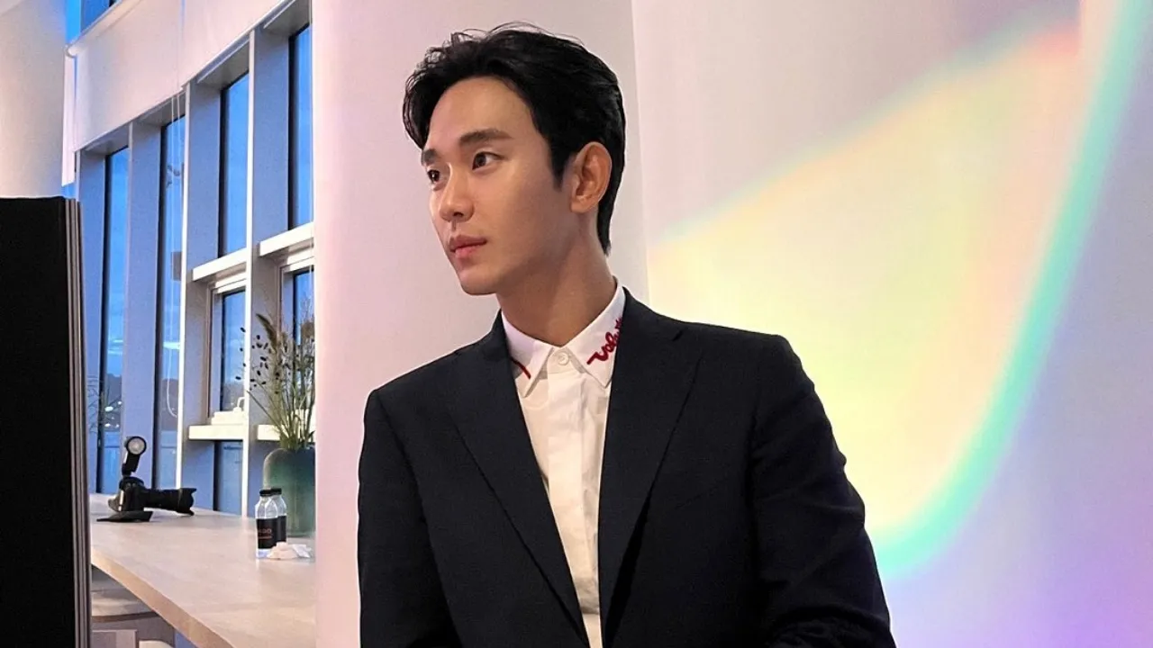 Kim Soo Hyun Siap Comeback di THE FACT MUSIC AWARDS 2026 Pasca Kontroversi