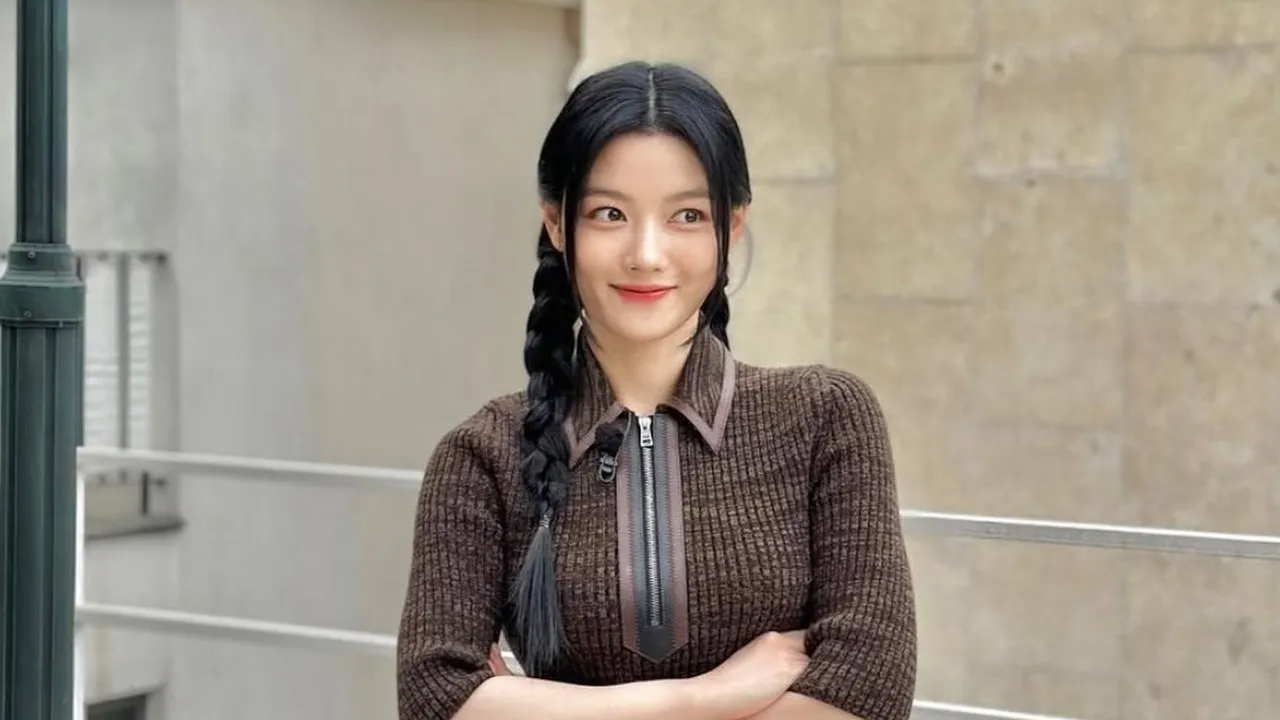 Kim Yoo Jung Tampil Totalitas di Drama "Dear X", Perankan Karakter yang Rumit dan Bikin Penasaran