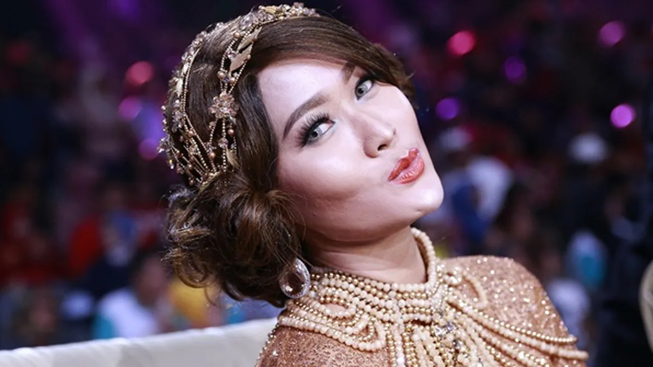 Kini Bergelimang Harta, Inul Daratista Ungkap Sempat Pinjam Emas Untuk Maskawin Kini Bergelimang Harta, Inul Daratista Ungkap Sempat Pinjam Emas Untuk Maskawin