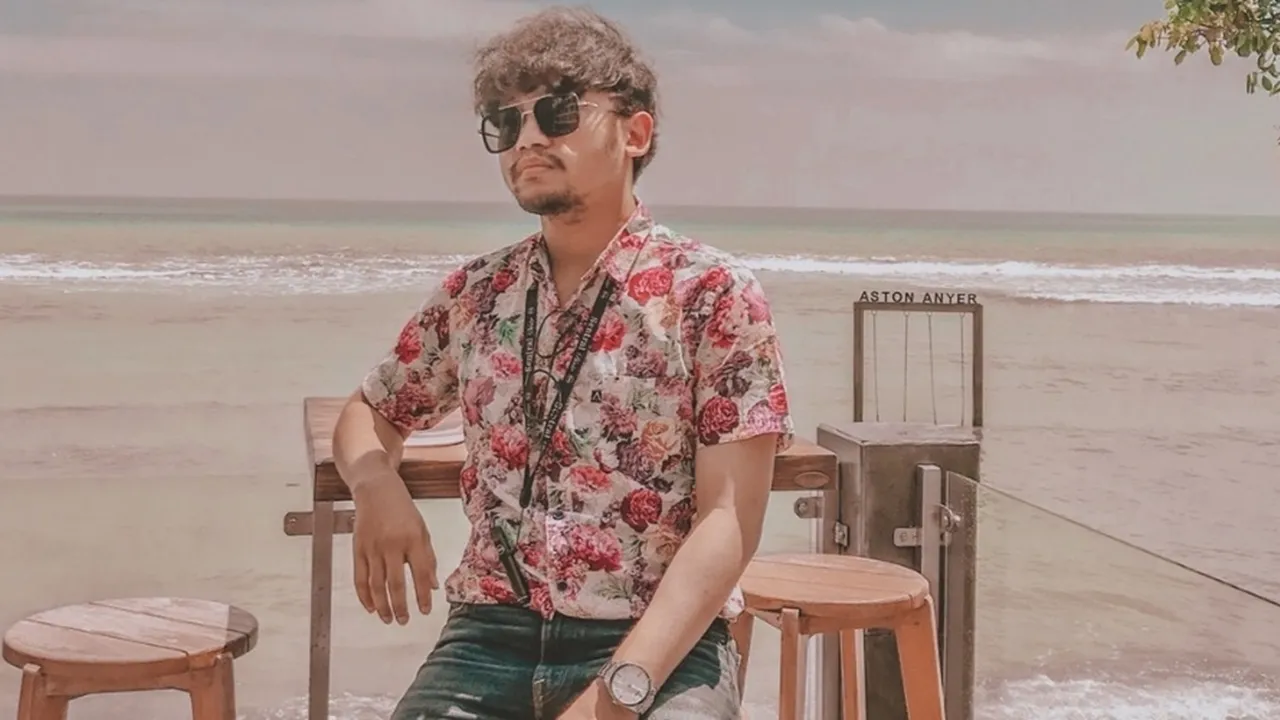 Kisah Dimaz D’magan, Pekerja Kantoran yang Sukses Jadi Influencer Kisah Dimaz D’magan, Pekerja Kantoran yang Sukses Jadi Influencer