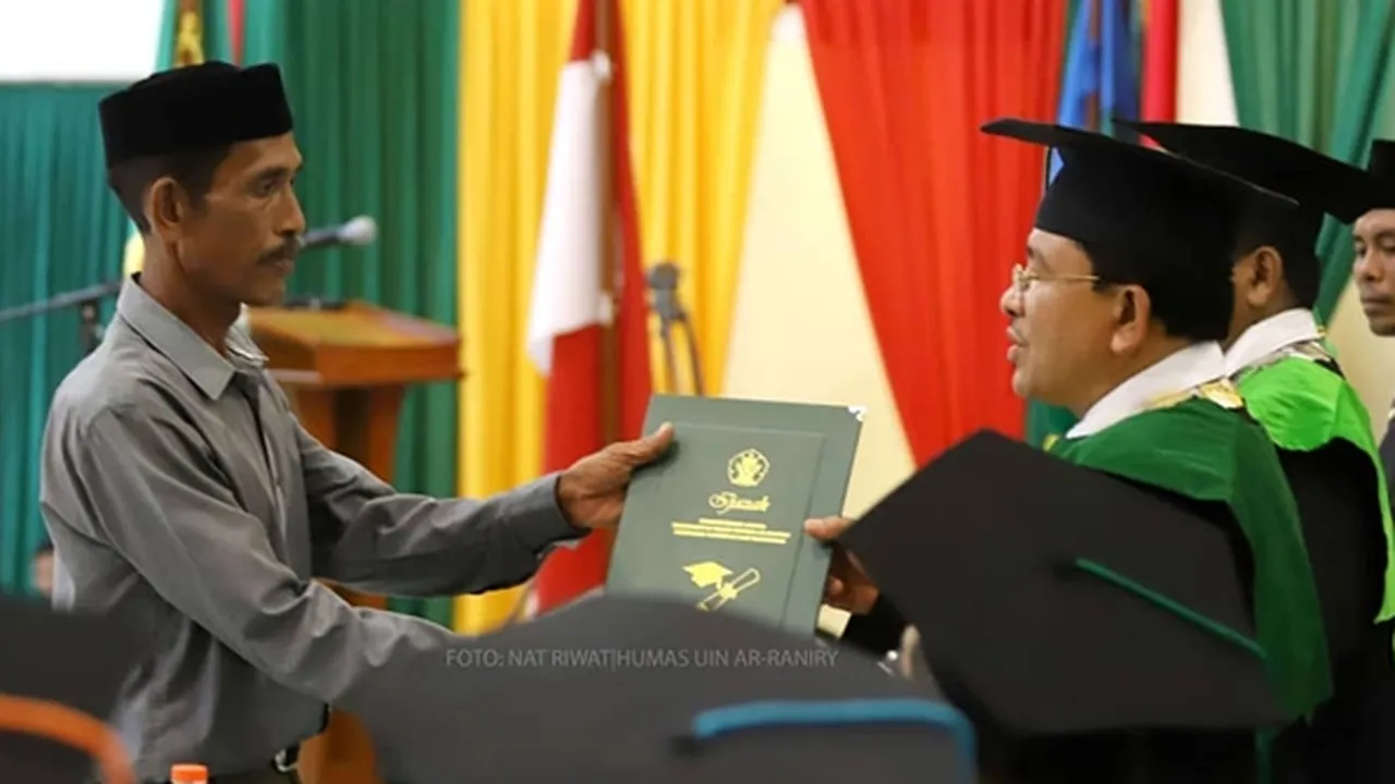 Kisah Haru Seorang Ayah Gantikan Wisuda Putrinya yang Sudah Meninggal