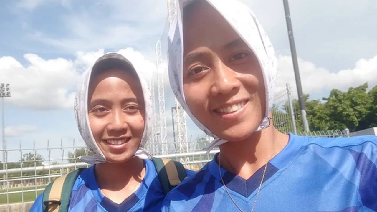 Kisah Hidup Atlet Kembar Sepak Takraw Yang Pernah Jadi Pemulung
