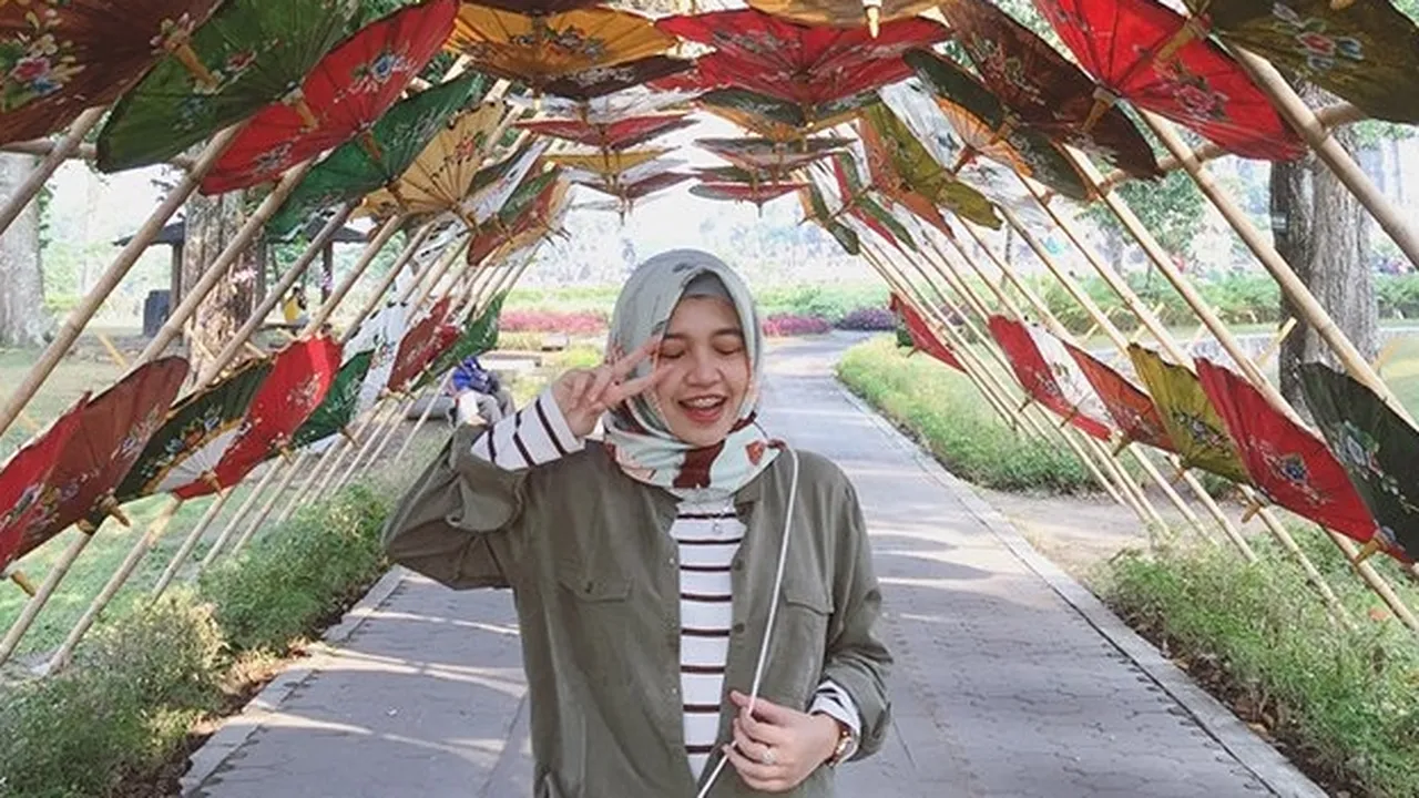 Kisah Intan, Survivor Kanker Yang Ketemu Lisa Blackpink Berkat Video Cover