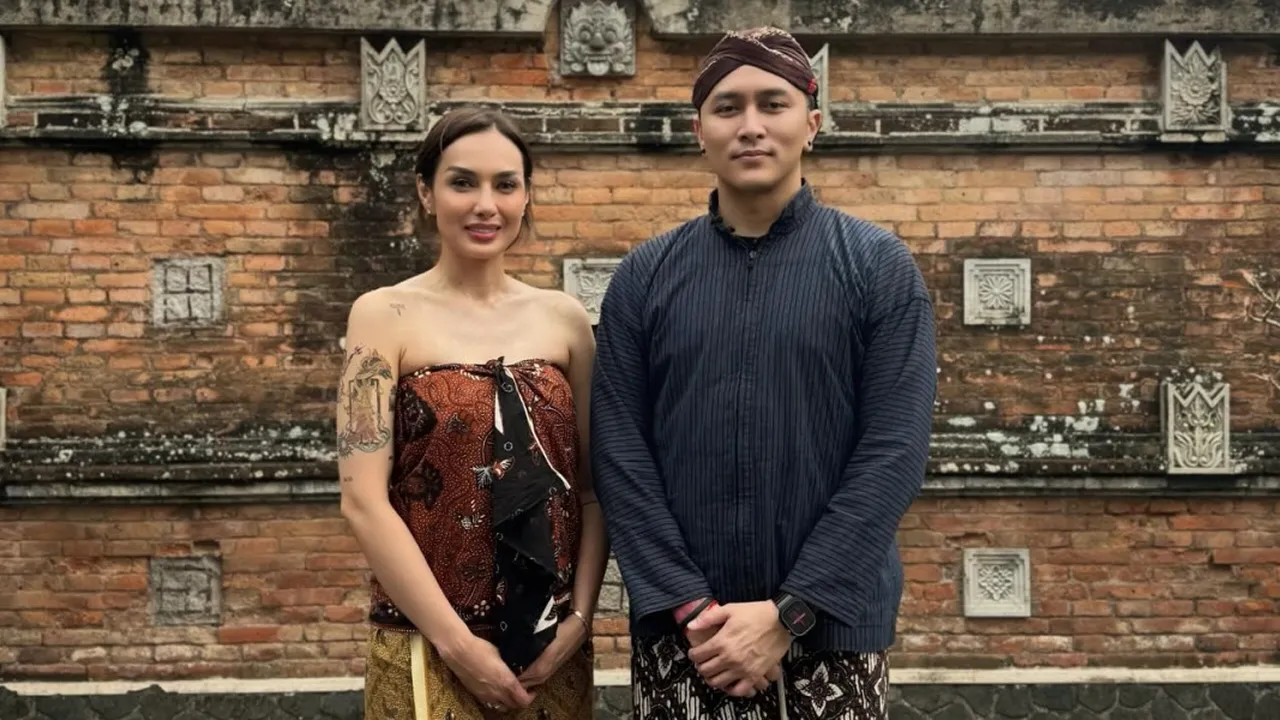 Kisah Keharmonisan Rumah Tangga Sara Wijayanto dan Demian Aditya