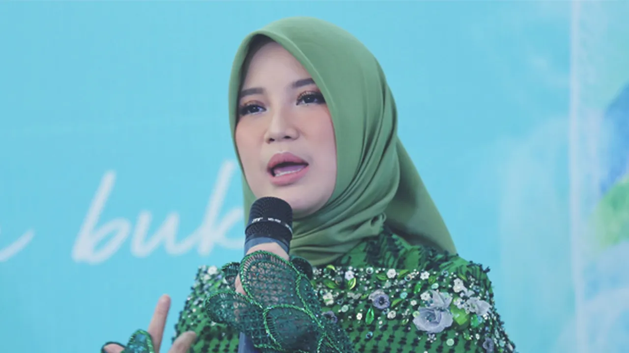Kisah Mendebarkan Chacha Frederica di Palestina, Dihadang Tentara Israel Kisah Mendebarkan Chacha Frederica di Palestina, Dihadang Tentara Israel