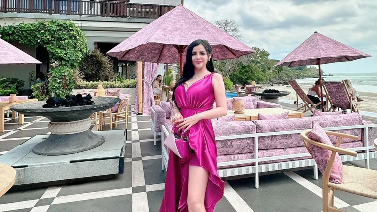 Kisah Pedangdut Novi Rizky Pertama Kali Nonton Tinju, Jagokan Pamela Safitri dan Uus