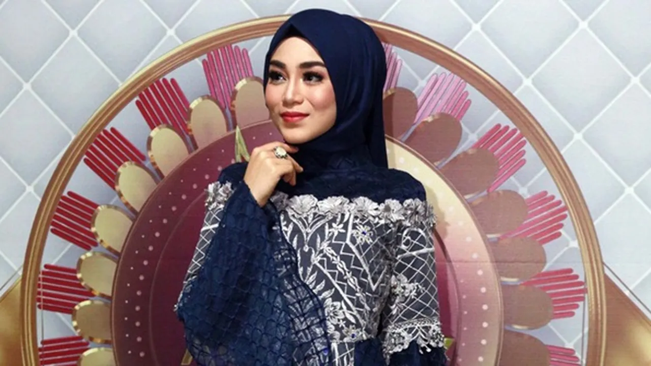 [Kisah] Uyaina Arshad Host DA Asia 4 Pernah Depresi - Sayat Tangannya Dengan Pisau