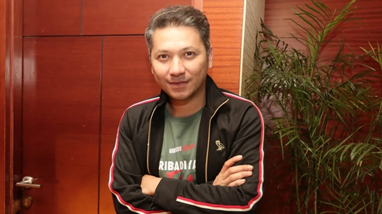 Koleksi Sepatu Gading Marten, Kalau Ditotal Harganya Mencapai Miliaran Koleksi Sepatu Gading Marten, Kalau Ditotal Harganya Mencapai Miliaran