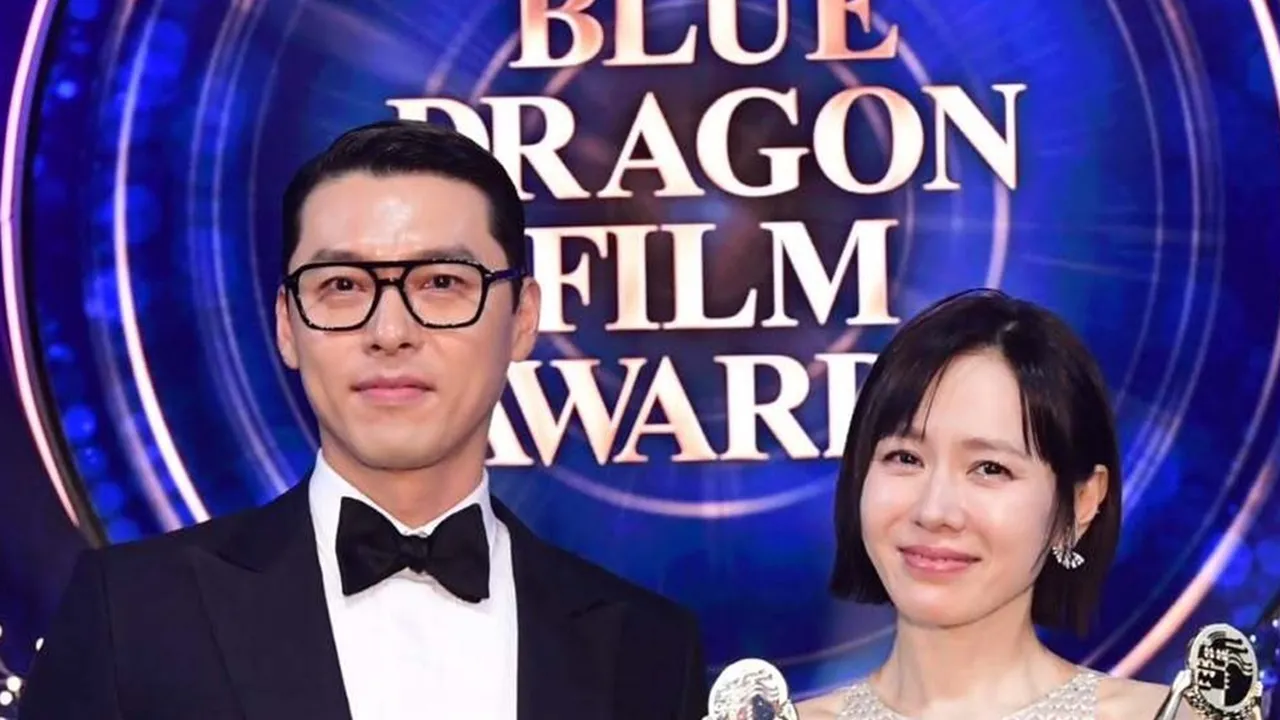 Kompak! Hyun Bin dan Son Ye Jin Raih Penghargaan Bersama di Blue Dragon Awards 2025