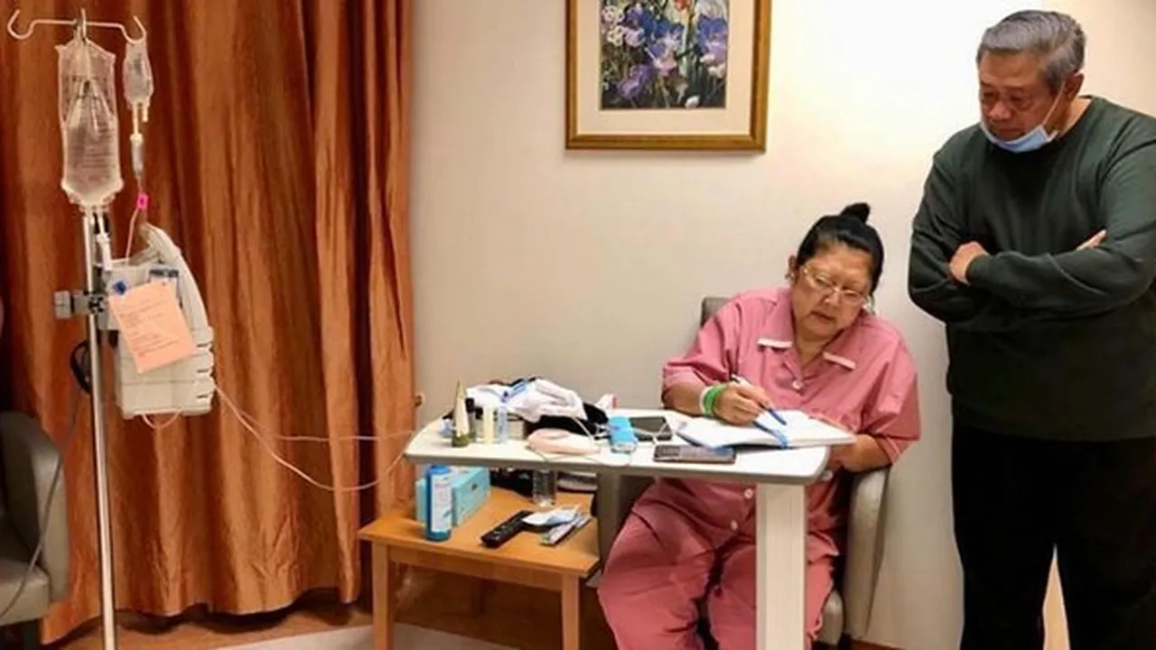 Kondisi Menurun, Ani Yudhoyono Sempat Tak Sadarkan Diri