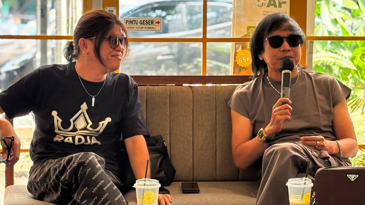 Konser 25 Tahun Radja, Ian Kasela Hadirkan Charly dan Andika