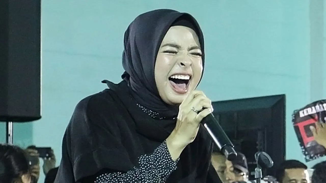 Konser Kotak di Jambi Diprotes Warga, Panitia Kena Denda Adat!
