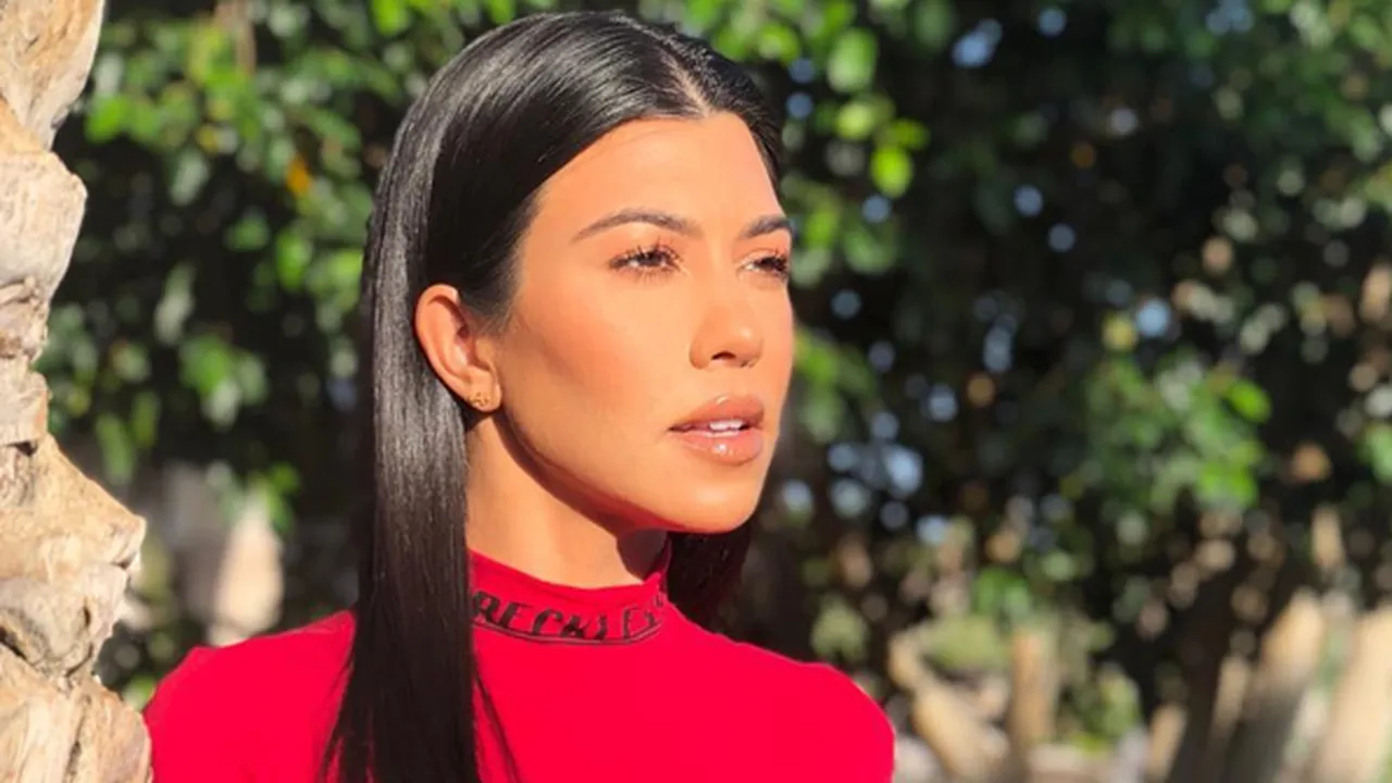 Kourtney Kardashian Putus Karena Younes Bendjima Selingkuh?