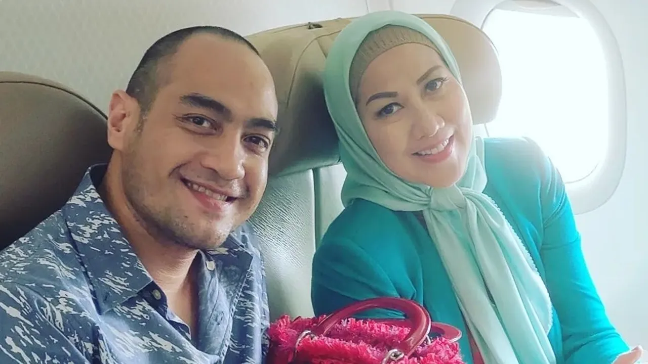 Kronologi Dugaan KDRT yang Dilakukan Ferry Irawan Kepada Venna Melinda Kronologi Dugaan KDRT yang Dilakukan Ferry Irawan Kepada Venna Melinda