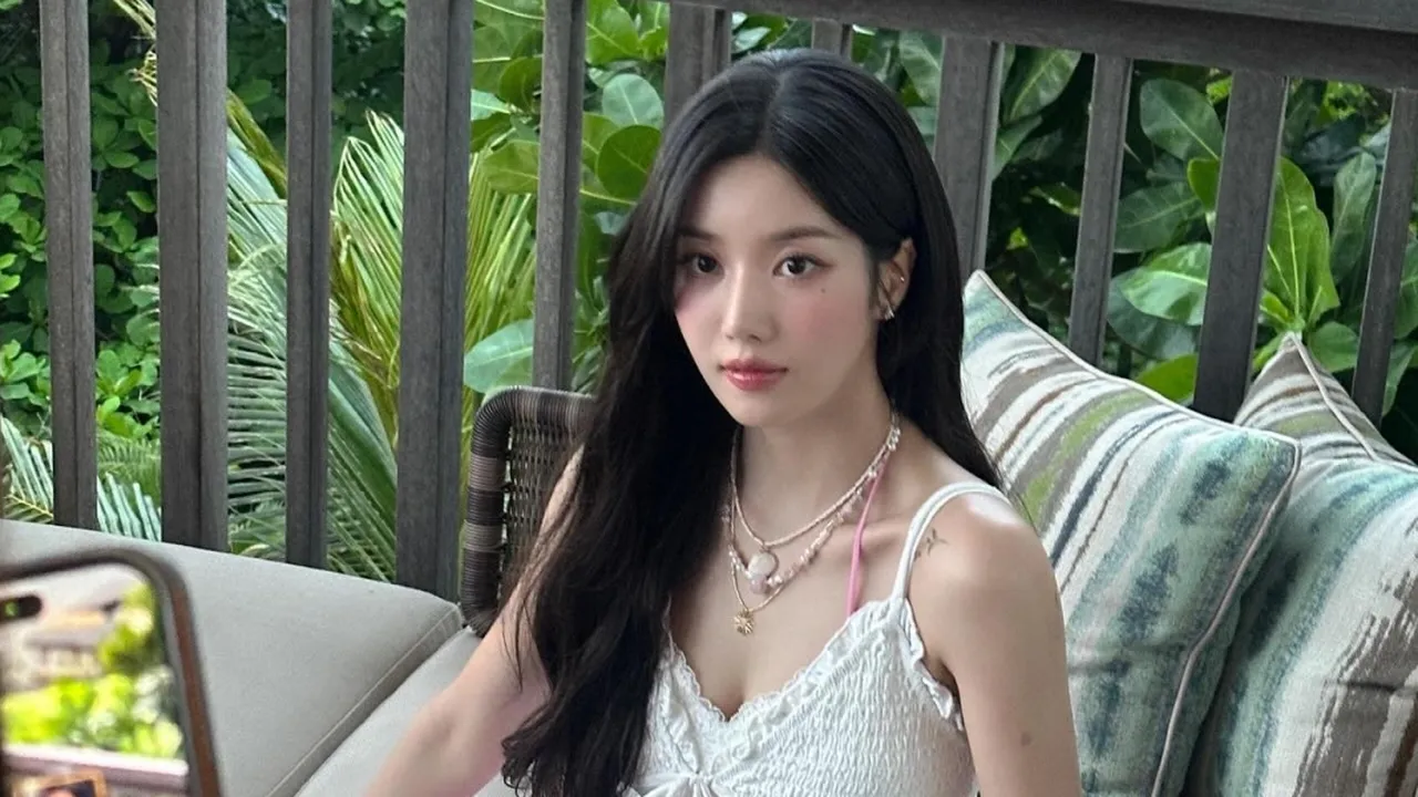 Kwon Eunbi Asyik Liburan di Bali Usai Guncang Waterbomb Festival 2025