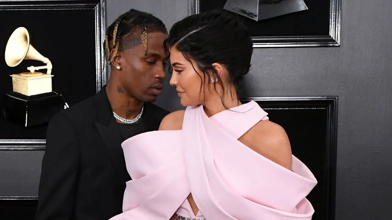 Kylie Jenner Tuduh dan Miliki Bukti Perselingkuhan Travis Scott