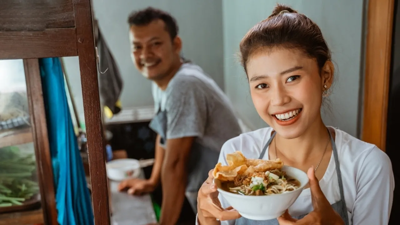Lagi Cari Tambahan Modal Jualan Makanan? Yuk Buka Warung di ManisdanSedap.com!