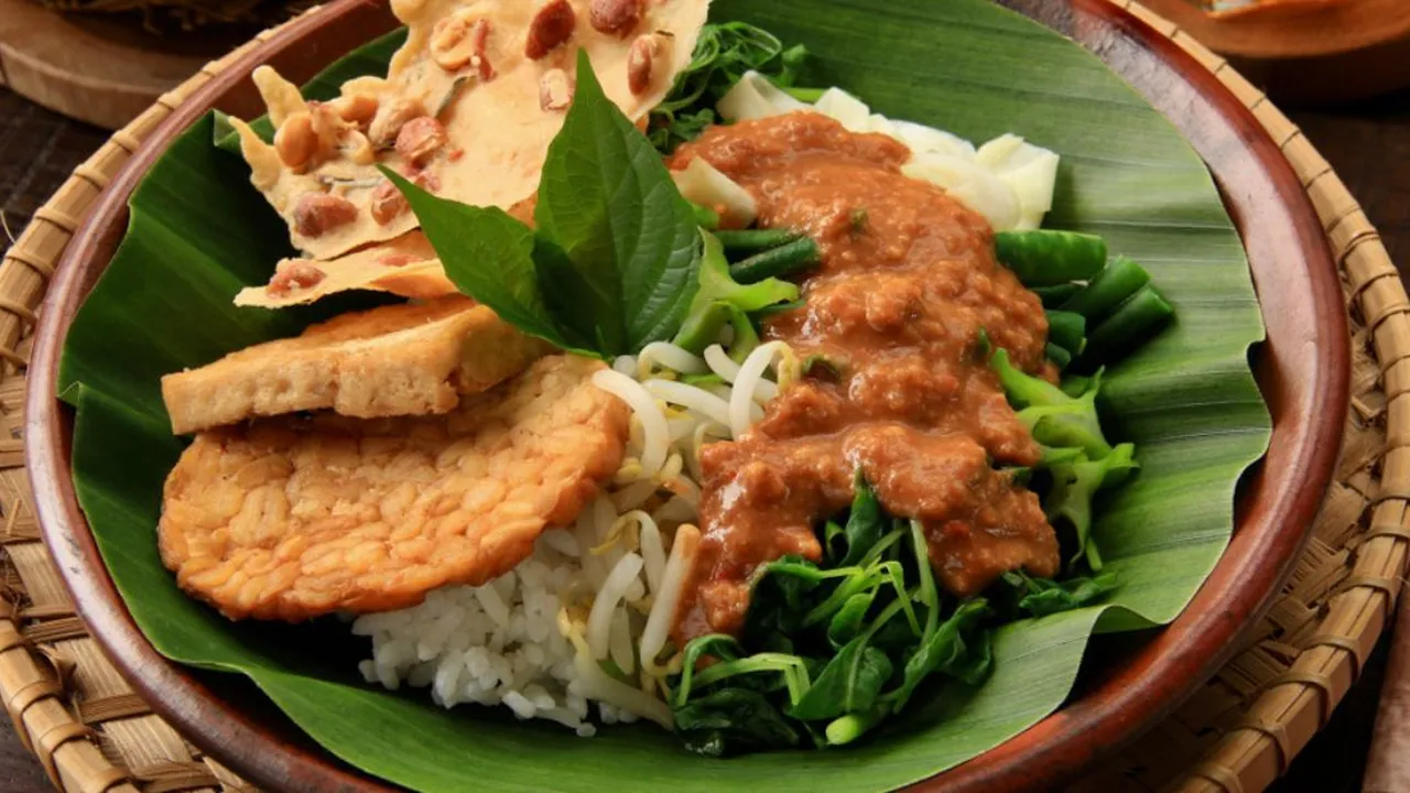 Lagi di Surabaya? Jangan Lupa Cicipi Deretan Kuliner Khas yang Hemat dan Cepat Ini