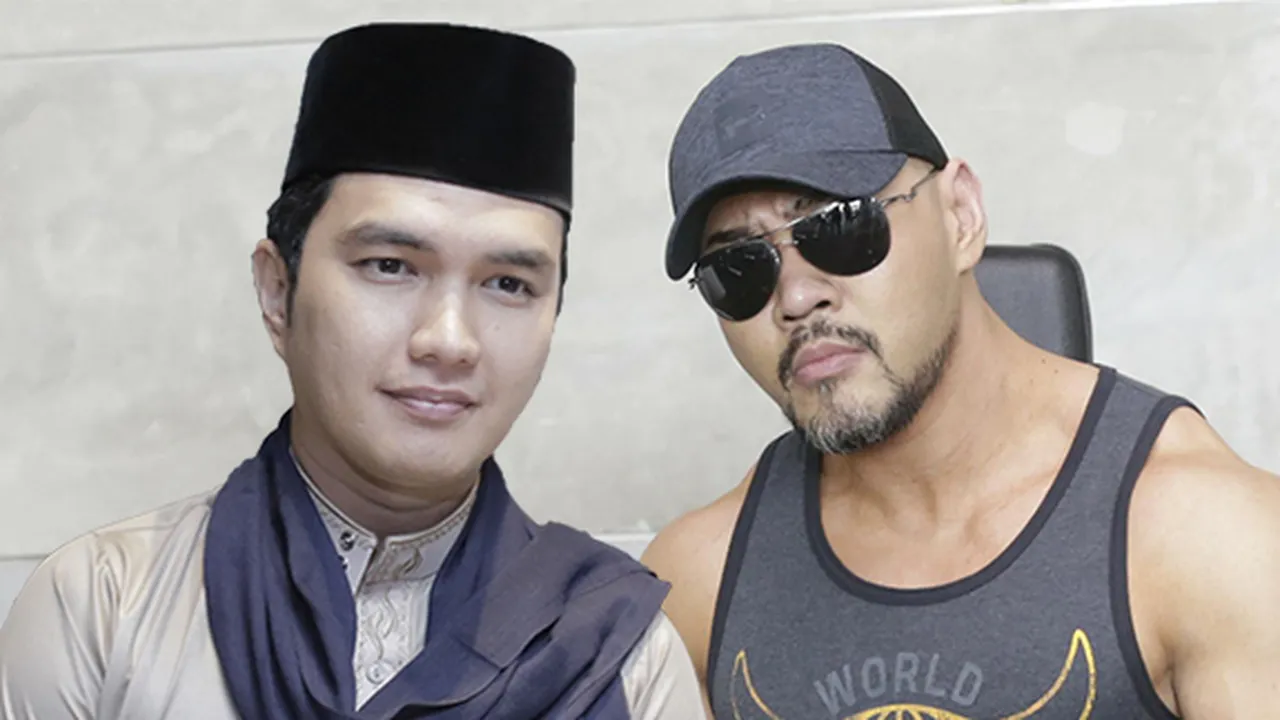 Lagi-Lagi Bikin Heboh, Aldi Taher Posting Foto Editan Dirinya Cium Deddy Corbuzier