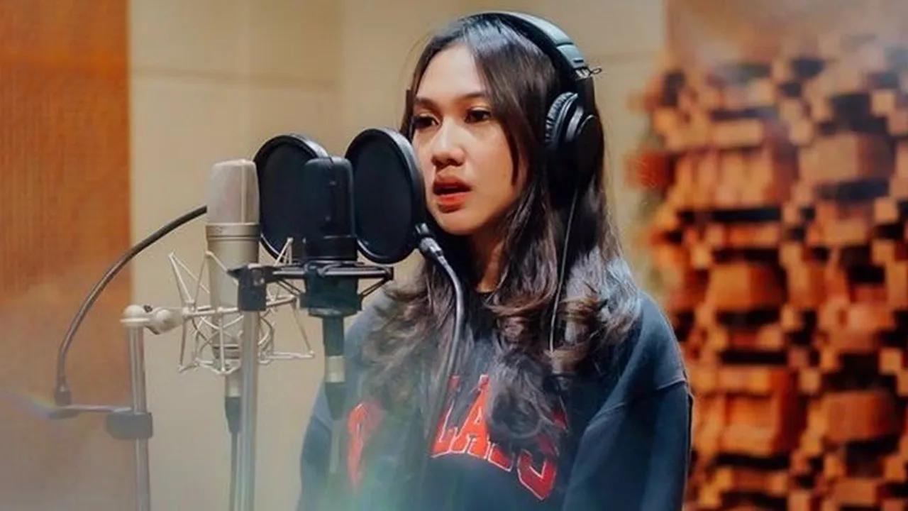 Lagu 'Berpisah Lebih Indah' Raih 3 Juta Streams di Spotify, Raissa Ramadhani Makin Semangat Berkarya