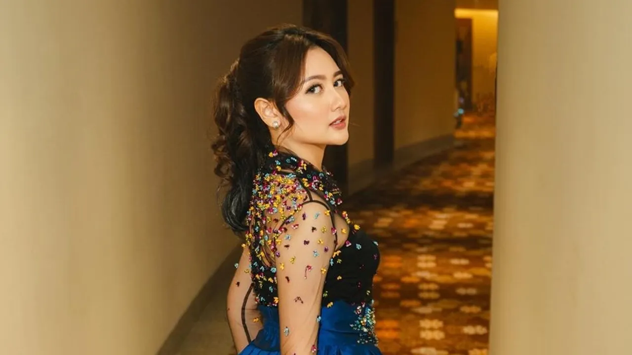 Lagu 'Keras Kepala' Raih Stream Lebih dari 50 Juta Kali, Meiska Akui Kaget Lagu 'Keras Kepala' Raih Stream Lebih dari 50 Juta Kali, Meiska Akui Kaget