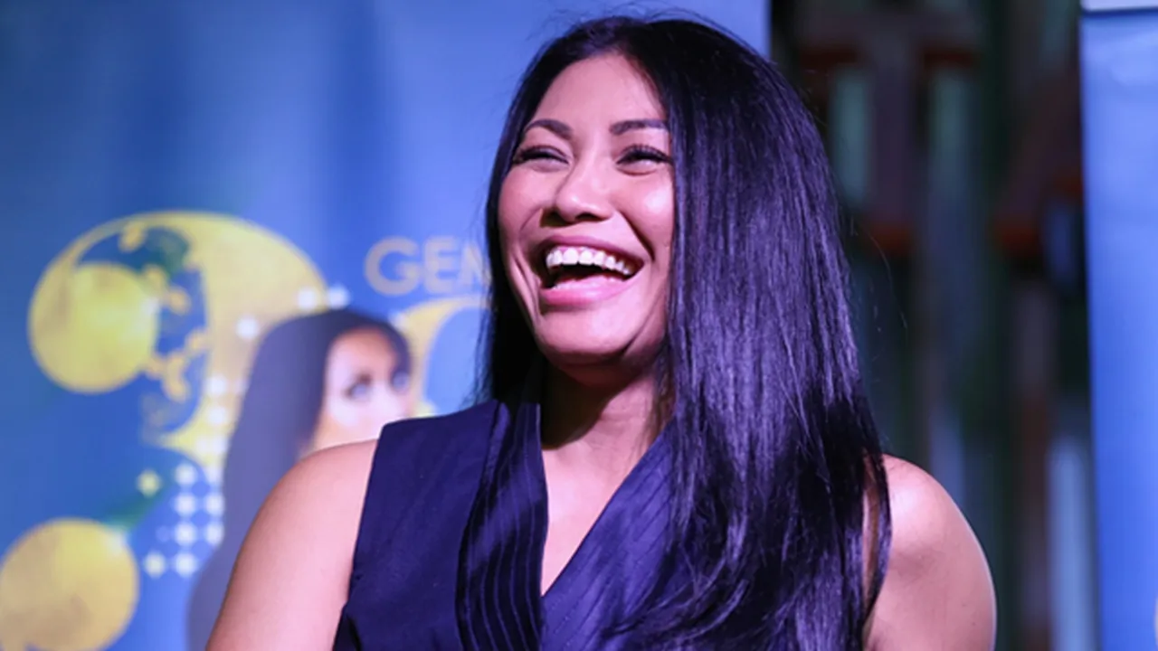 Lagunya Masuk Top 10 Chart Billboard, Anggun Torehkan Prestasi Baru