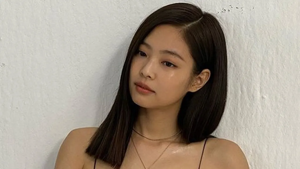 Lakukan Olahraga Pilates, Jennie BLACKPINK Pamer Body Killer dan Tubuh Lentur! Lakukan Olahraga Pilates, Jennie BLACKPINK Pamer Body Killer dan Tubuh Lentur!