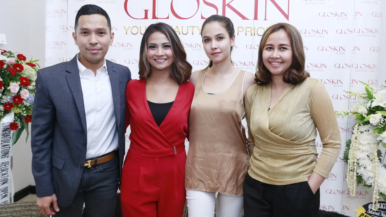 Lakukan Perawatan, Vanessa Angel Punya Pacar Baru?