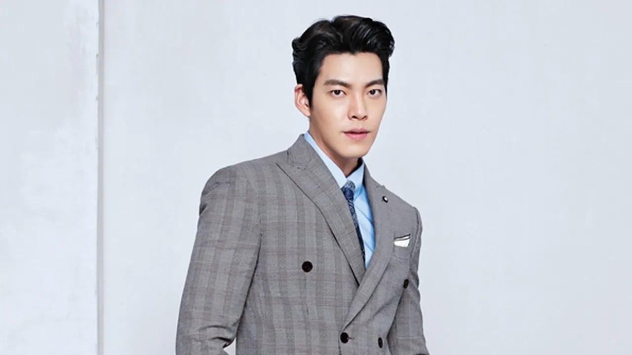 Lama Tak Terlihat, Begini Penampilan Terbaru Kim Woo Bin Pasca Menderita Kanker