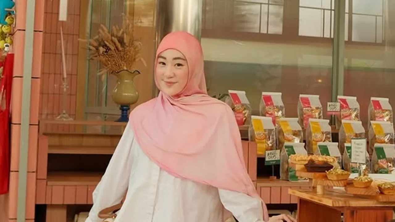 Larissa Chou Bongkar Alasan Cerai dengan Ikram Rosadi