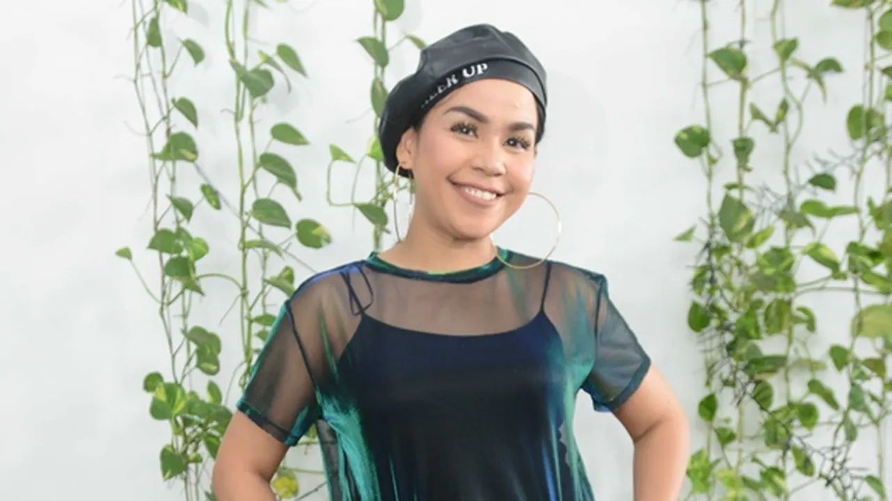 Latih Kreativitas, Melaney Ricardo Ajak Anaknya untuk Terjun ke Dunia YouTube