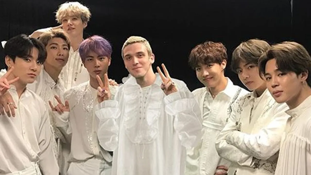 Lauv Ungkap Member BTS yang Paling Wangi, Kira-Kira Siapa Ya?